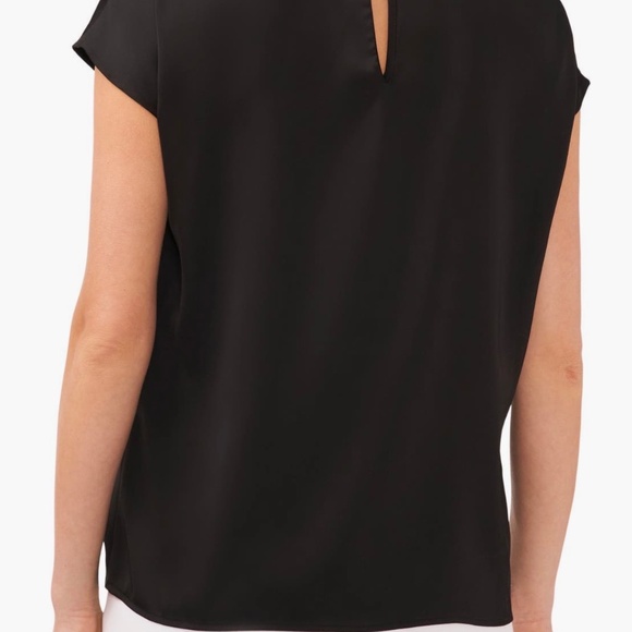 Halogen Black Short Sleeve Blouse – Size Large - Picture 4 of 6